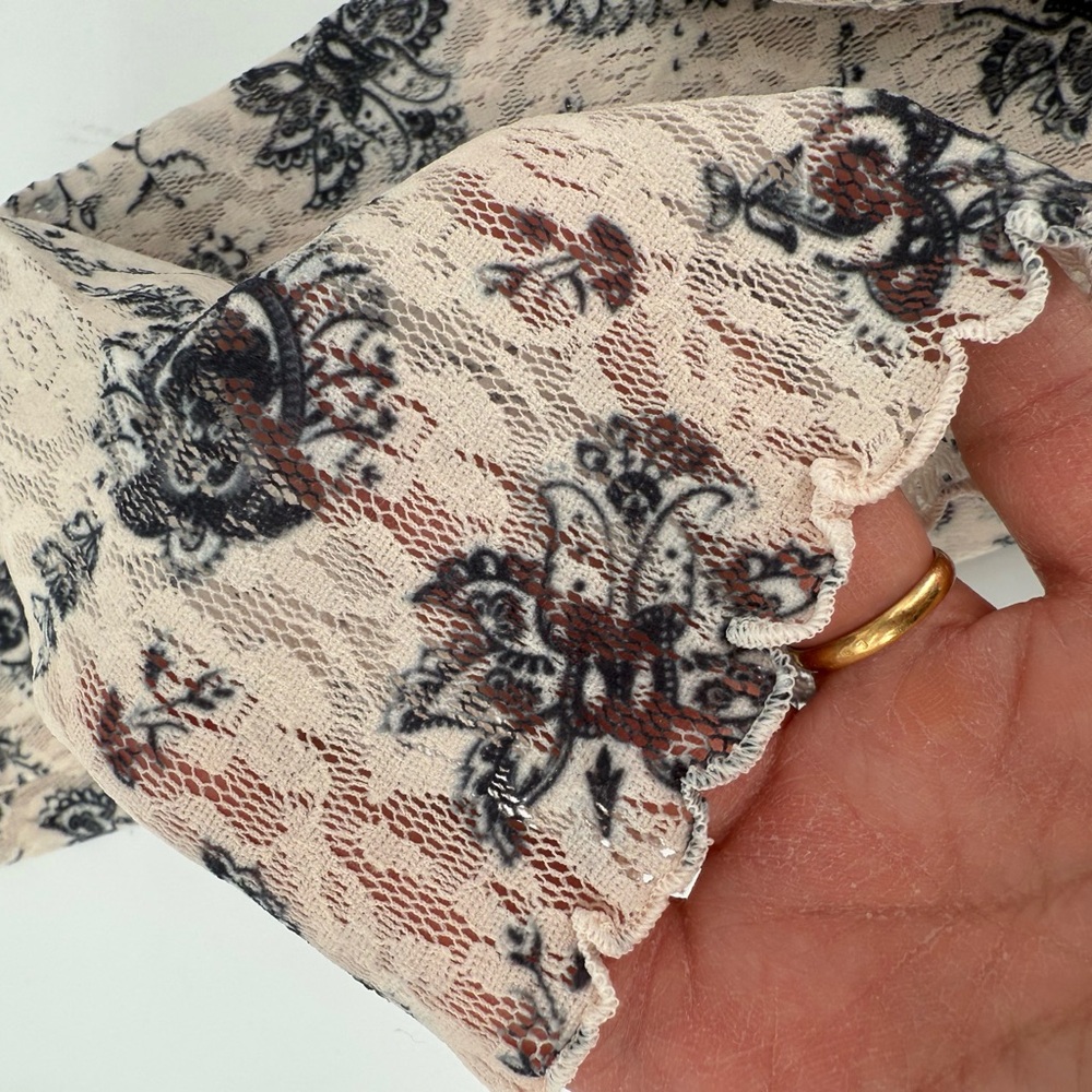 Intimately Free People Floral Lace Leggings Size Small - Picture 6 of 11